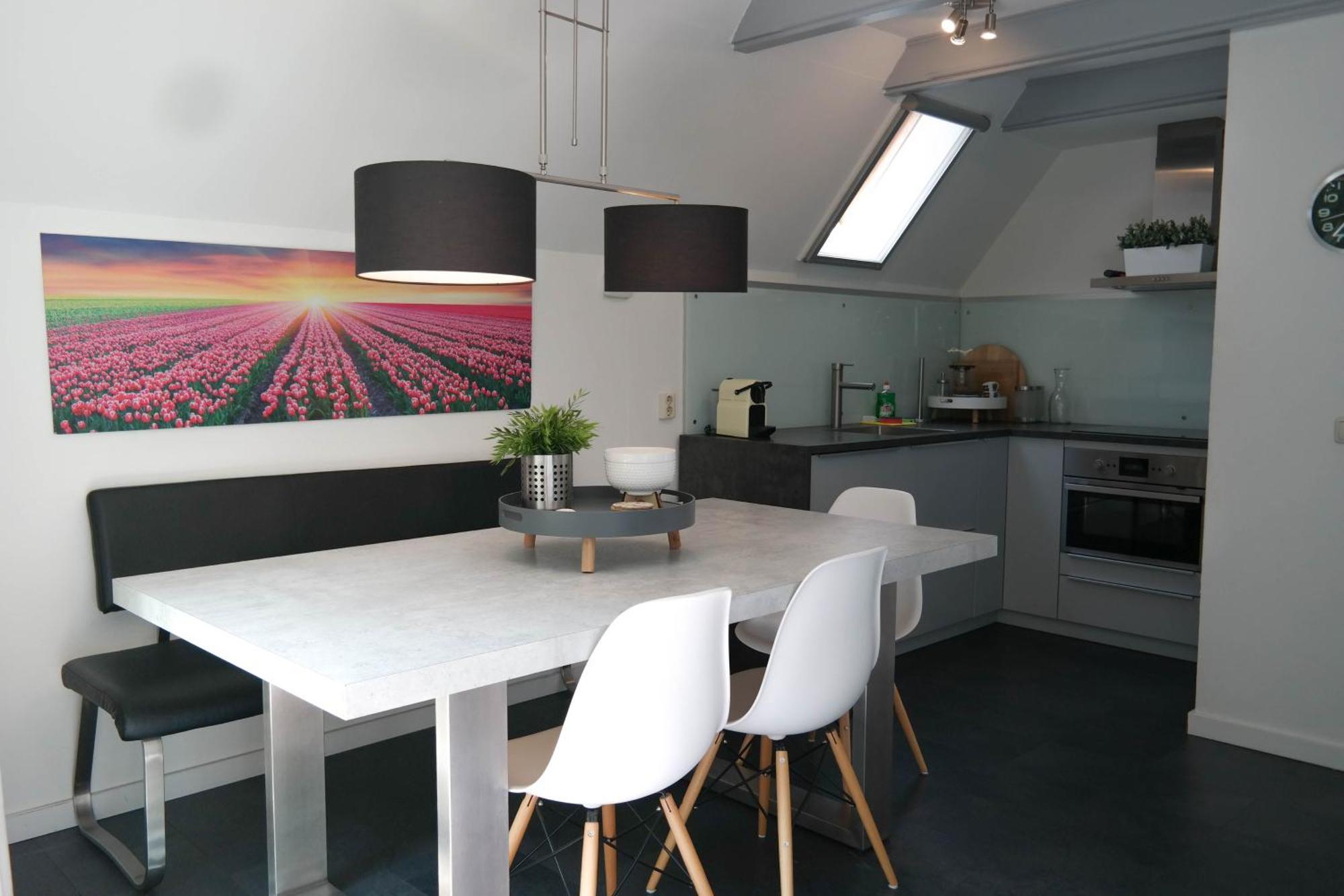 Sonnenhaus 6 Pers House With Sunny Terrace At A Typical Dutch Canal & By Lauwersmeer Lake. Anjum Exteriör bild