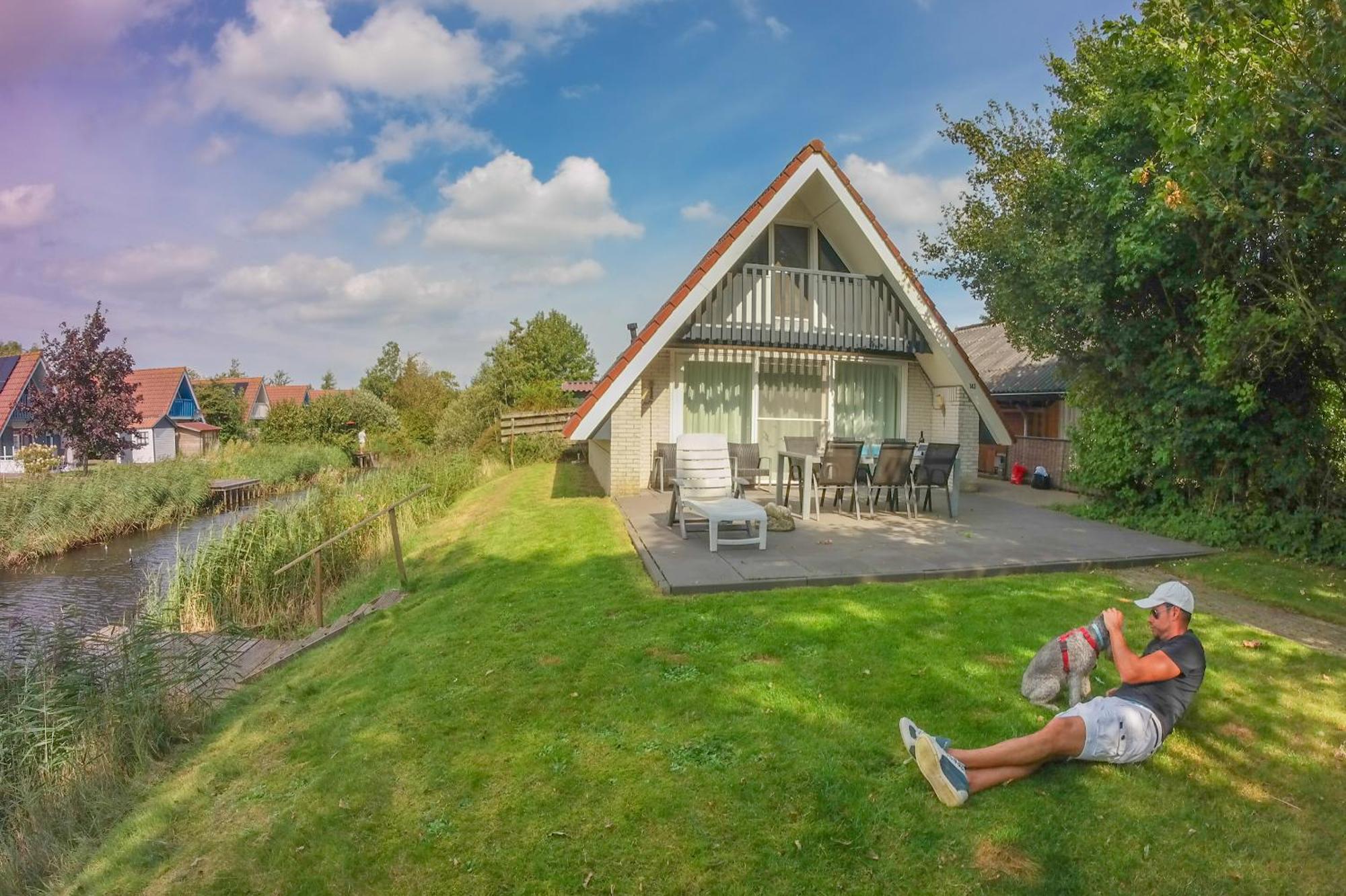 Sonnenhaus 6 Pers House With Sunny Terrace At A Typical Dutch Canal & By Lauwersmeer Lake. Anjum Exteriör bild